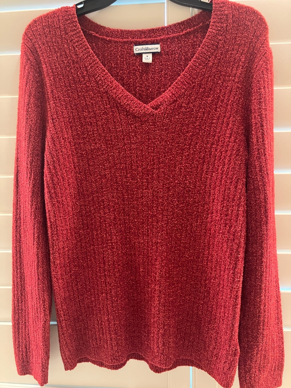 croft & barrow Women's Crimson Red V-Neck Sweater